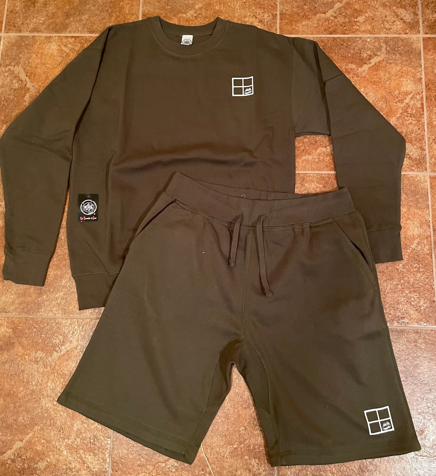 Men - Crewneck Sweatshirt and Shorts - Shoes N The Cubby Logo